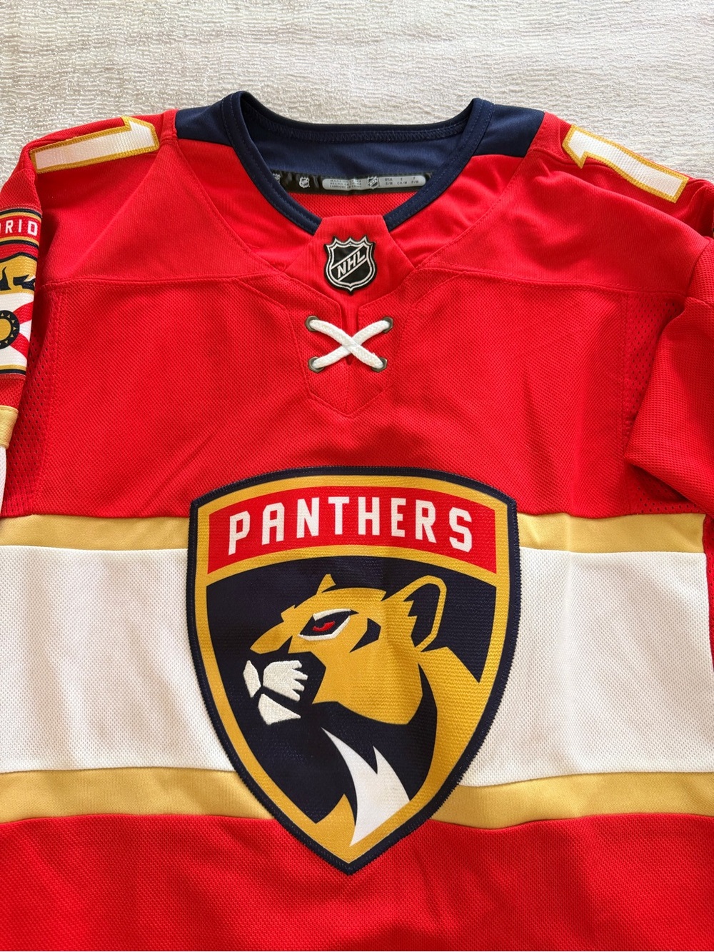 Florida Panthers Kids Red NHL Hockey Jersey Size S/M HUBERDEAU - Picture 3 of 10